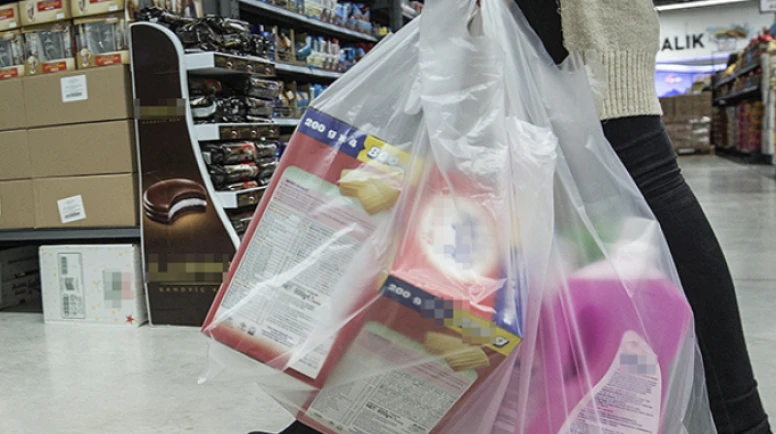Marketlerdeki plastik poşetlere ne kadar zam gelecek?