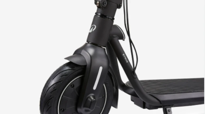 Decathlon, iki elektrikli scooter modeli için geri çağırma başlattı: Çatlama ve düşme riski tespit edildi